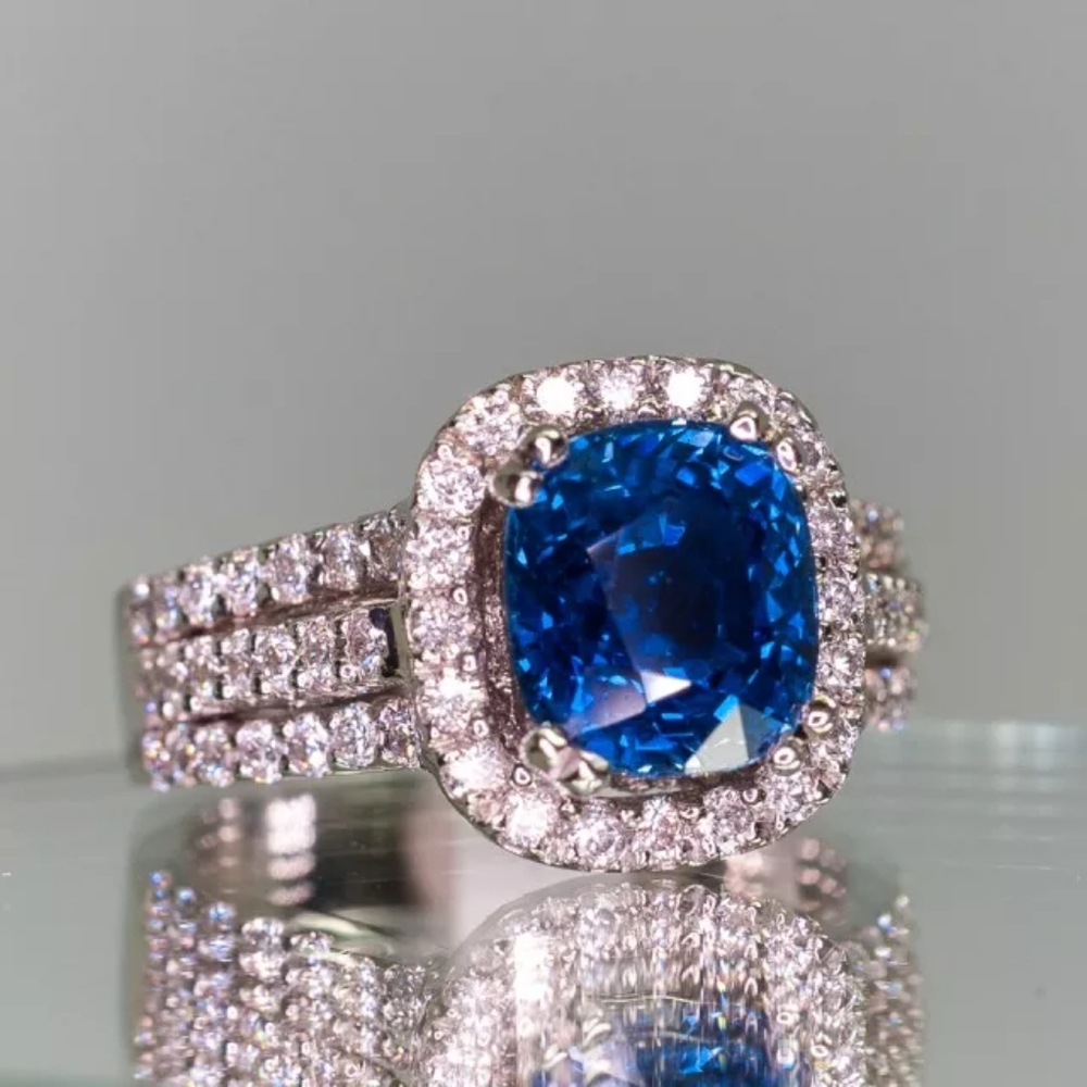 New 925 Silver Big Oval Zircon Ring - Picture 2 of 6